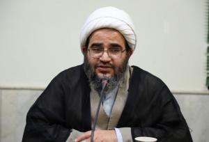 باباخانی: مداحی نه فقط هنر، بلکه مسئولیت هدایت یک نسل است