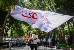 جز «علی امیرمؤمنان» نبود، دیگران بر این لقب نه درخورند