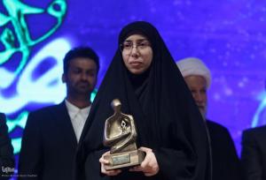 معصومه کرباسی را از میان کلمات «آرزو شدی» بشناسید