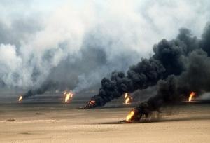 فلرهایی که همچنان می سوزند؛ مردم دهلران در محاصره دود