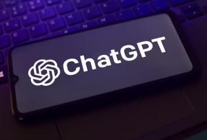  چت گروهی  chatGPT در سراسر جهان ارائه میشود