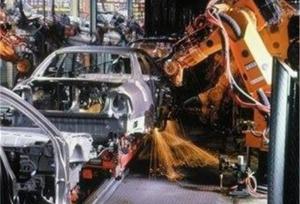 عدم بروزرسانی قیمت خودرو و کاهش تولید