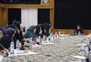 دیدار صمیمانه معاون رئیس‌جمهور با زنان خبرنگار در هفته زن