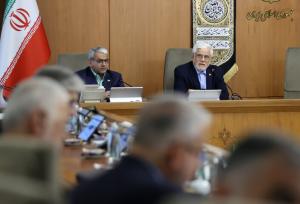 عارف: از تغییر قیمت‌های ناشی از گرانی‌ بین‌المللی تلقی گرانفروشی شد