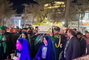 آیین استقبال و وداع با آلاله فاطمی در مسجد صاحب‌الزمان (عج) چناران