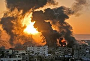 بمباران مرکز غزه با ۳ شهید و شماری زخمی