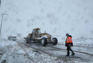 فعالیت سامانه بارشی در ۲۵ استان کشور تا ۱۶ بهمن؛۸۷۵۰ راهدار آماده شدند