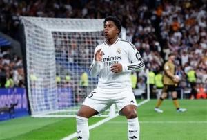 اندریک در مسیر انتقال قرضی به لیون