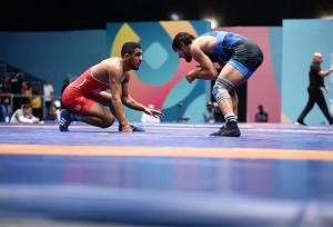 عموزاد: برای مردم می‌جنگم؛ تاکنون با رقیب فینالم کشتی نگرفته‌ام