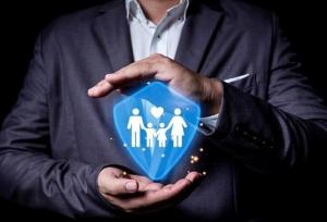 قوانین مبارزه با پولشویی برای شرکت‌های بیمه
