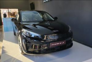 چگونه سومین خودروساز بزرگ کشور چالش‎ ها را پشت سر گذاشت؟