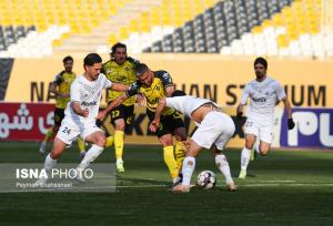هفته هجدهم لیگ برتر/ سپاهان لغزید؛ فجر کامبک زد