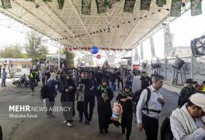 شور حسینی زیر آفتاب ۵۰ درجه مهران