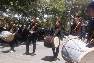 دمام‌زنی کاخکی‌ها در روز عاشورا