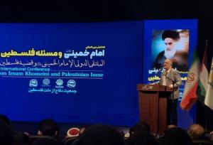 امام خمینی با نگاه تمدنی، فلسطین را محور تقابل حق و باطل می‌دانستند