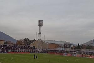 ورزشگاه تختی خرم‌آباد پُُر شد