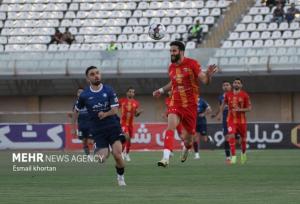 فولاد و پیکان؛ تقابل تیم‌هایی با خاطرات دور از پیروزی