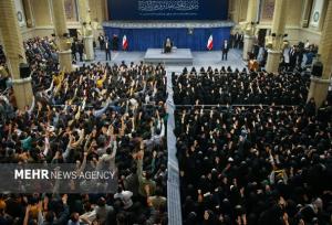 جمعی از دانشجویان با رهبر انقلاب دیدار کردند