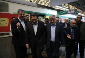 وزیر صنعت، معدن و تجارت با استقبال استاندار وارد استان البرز شد