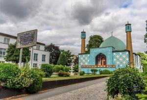 «مسجد آبی» چرا و چگونه در آلمان ساخته شد؟