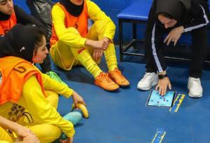 وضعیت قرمز نماینده خوزستان در لیگ فوتسال زنان/ نزدیکِ سقوط با سلیمانی!