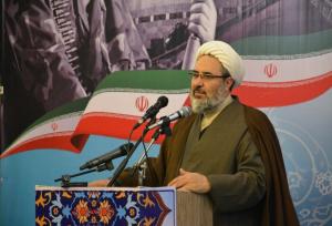 ملت ایران در برابر تهدیدها ایستاده و از انقلاب خود دفاع کرده است