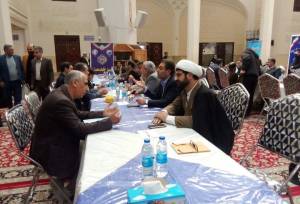 برپایی میز خدمت تبلیغات اسلامی فارس در حرم شاهچراغ(ع)