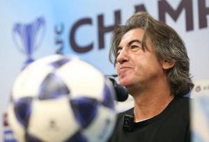 ساپینتو: از پیروزی مقابل المحرق و صعود خیلی خوشحالم/حریف را می شناختیم