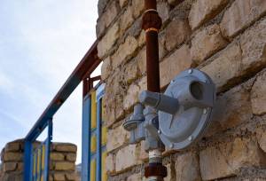 گازرسانی به ۱۸ روستا و ۱۰۳ واحد صنعتی کرمانشاه در دهه فجر