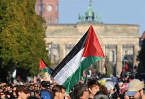 تظاهرات حامیان فلسطین در آلمان، فرانسه، نروژ و کره جنوبی +فیلم