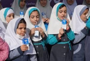 آغاز توزیع شیر رایگان برای دانش‌آموزان خراسان‌ شمالی