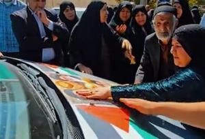 کاروان «یاران صمود» وارد آبادان شد