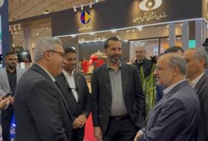 بازدید معاون معدنی وزیر صمت از غرفه چادرملو در متافو تبریز