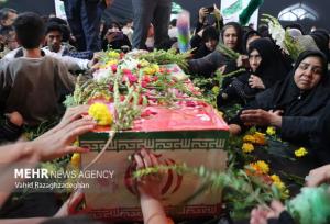 ۵ شهید گمنام بر دستان مردم قدرشناس گرگان تشییع شدند