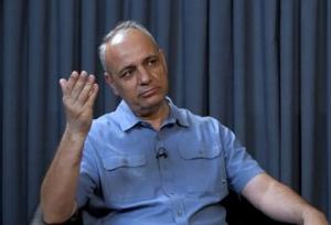 دفاع تمام قد زیدآبادی از کرباسچی؛ سواد فقهی دارد