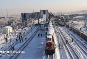 برخورد قطار با خودرو در گذرگاه راه‌آهن در استان سایتامای ژاپن