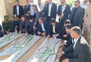 رئیس سازمان بازرسی کشور به مقام شامخ شهدای مهران ادای احترام کرد
