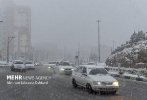 محورهای مواصلاتی کهگیلویه و بویراحمد باز اما لغزنده هستند