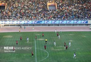 حضور پرشور هواداران تیم ابومسلم ثامن در ورزشگاه امام رضا(ع)