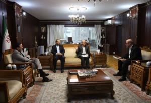 بررسی پروژه‌های مشترک بنیاد مستضعفان و مناطق آزاد در اینچه‌برون