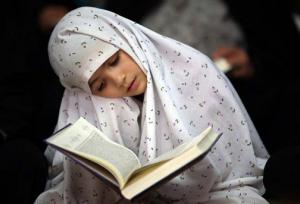 مدرس دانشگاه فرهنگیان فارس: تربیت دینی نسل آینده بدون گفت‌وگو و الگوی عملی ممکن نیست