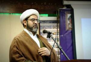 امام جمعه موقت اهواز: توزیع گسترده کالا و برخورد قاطع با مفسدان اقتصادی مطالبه مردم است