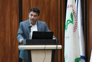 ضرورت حمایت قانونی از افزایش خدمات داروخانه‌ها