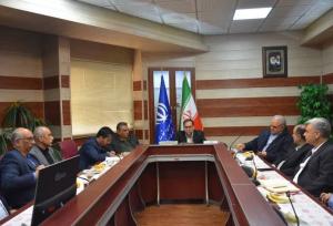 مجرب: جلوگیری از خام‌فروشی زمینه جذب سرمایه‌گذاران را فراهم می‌کند