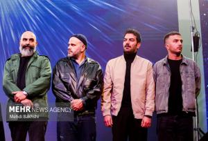 عوامل فیلم سینمایی مجنون در قم تجلیل شدند