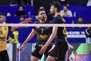 پیروزی سخت سپاهانی‌ها مقابل استقلال