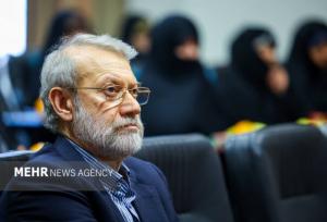 علی لاریجانی درگذشت مادر حداد عادل را تسلیت گفت