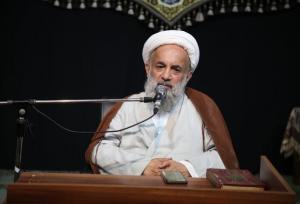نمازجمعه بصیرت افزا و خنثی کننده توطئه‌ها است