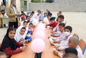 اردوی فرهنگی جهادی در روستای «درنگ» دشتستان برگزار شد