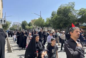 راهپیمایی جاماندگان اربعین حسینی در شهرکرد برگزار شد